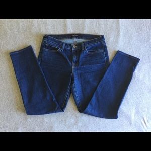J BRAND Jeans Skinny Leg Daphne